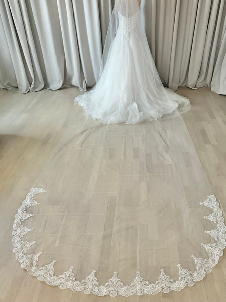 Brudslöja 400 cm spets ivory/benvit