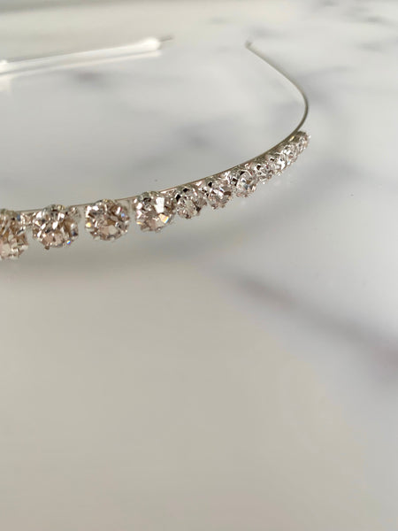 Diadem silver med stenar