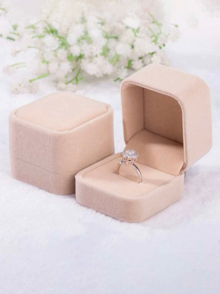 Ringask beige sammet (ringbox en ring)