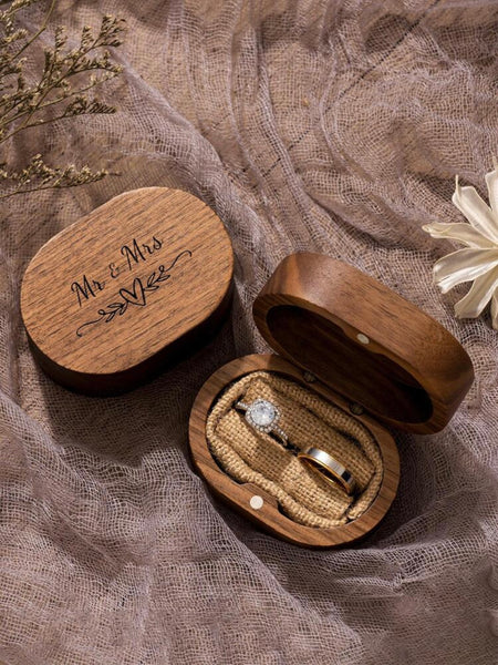 Ringask elegant trä två ringar Mr & Mrs oval (dubbel ringbox)