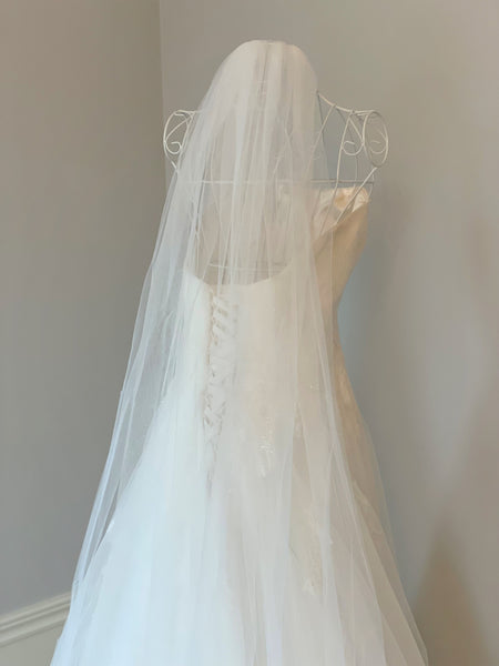 Brudslöja 2 m tyll, vit (200 cm)