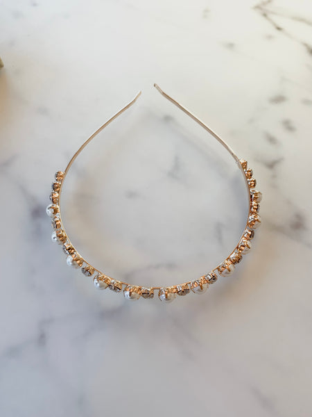 Diadem silver med stenar & pärlor