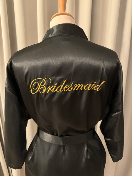 Kimono ”Bridesmaid” svart till brudtärnan