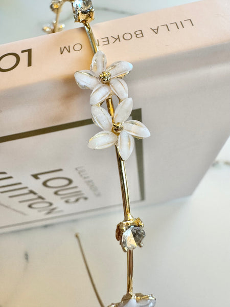 Diadem guld med stenar & blommor