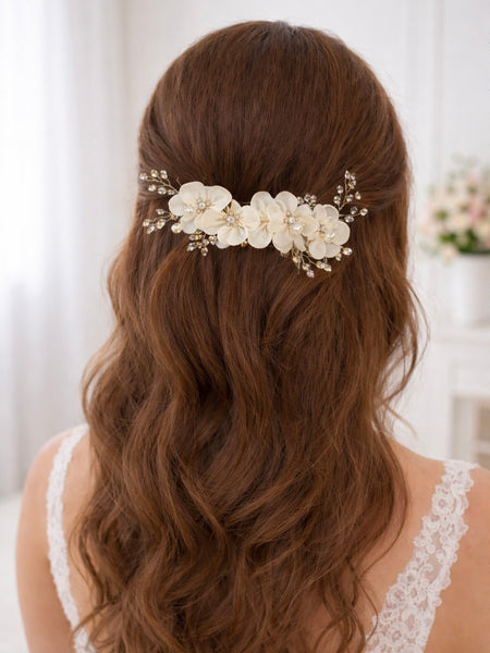 Hårkam i silver med blommor, stenar & pärlor