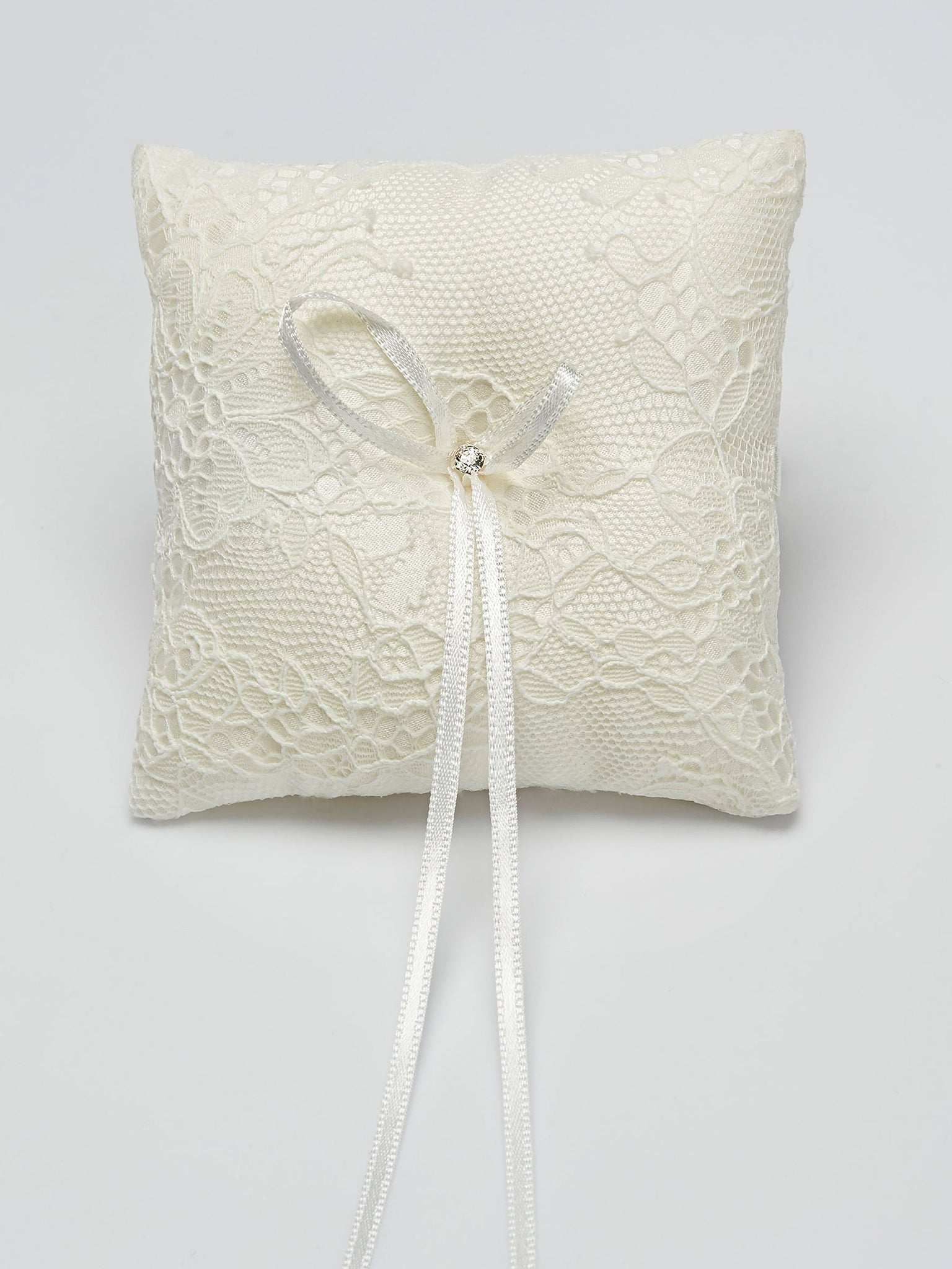 Ringkudde spets Bianco Evento (K5)