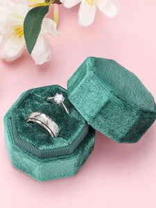 Ringask Emerald green, hexagon sammet (grön ringbox)