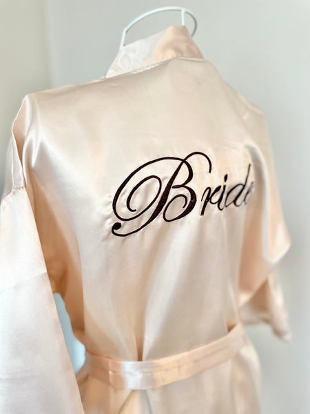 Kimono ”Bride” champagne till bruden - broderad morgonrock